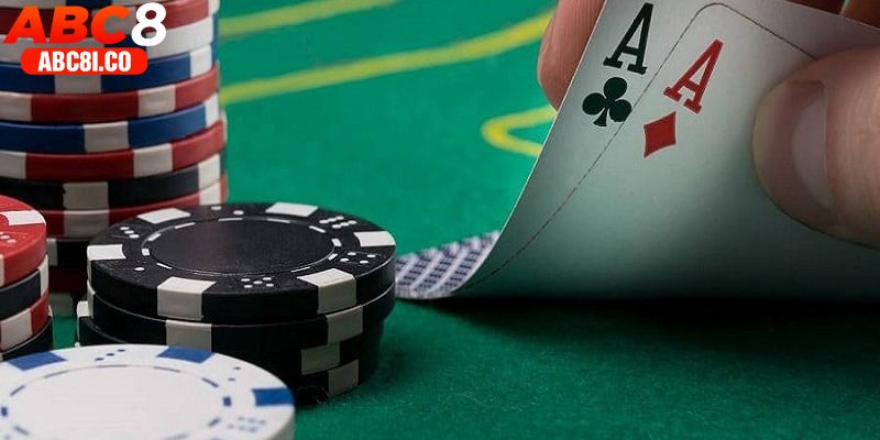 Poker nhận được sự hưởng ứng từ đông đảo người chơi